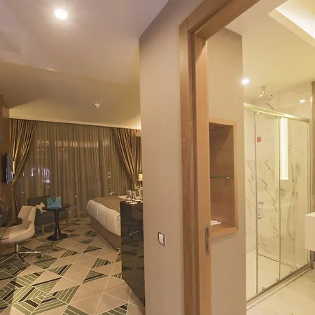 Ramada Plaza By Wyndham 5*