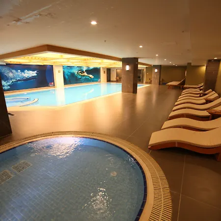 Ramada Plaza By Wyndham 5*