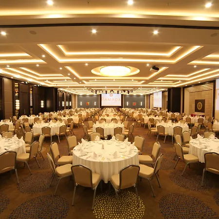 Ramada Plaza By Wyndham 酒店 科尼亚