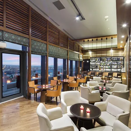 Szálloda Ramada Plaza By Wyndham