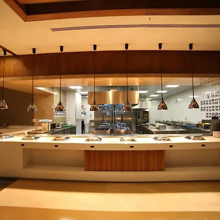 Ramada Plaza By Wyndham