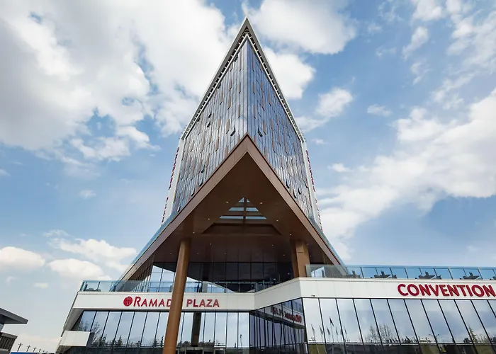 Ramada Plaza By Wyndham