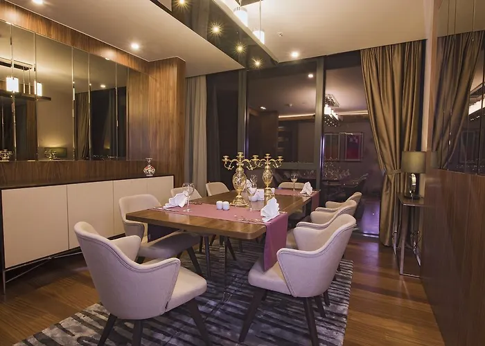 Hotel Ramada Plaza By Wyndham 5*